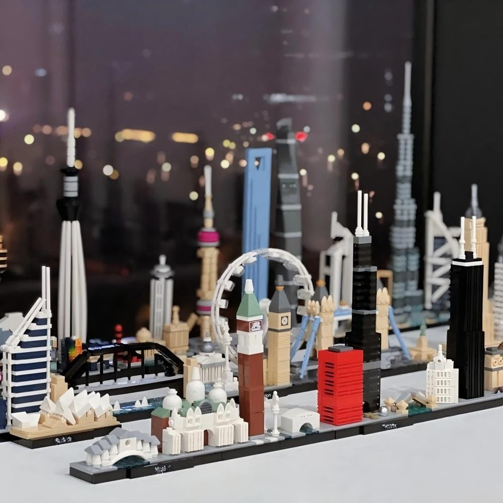 Treze Conjuntos de Modelos de  - Lego Set Creator avaliação e preço
